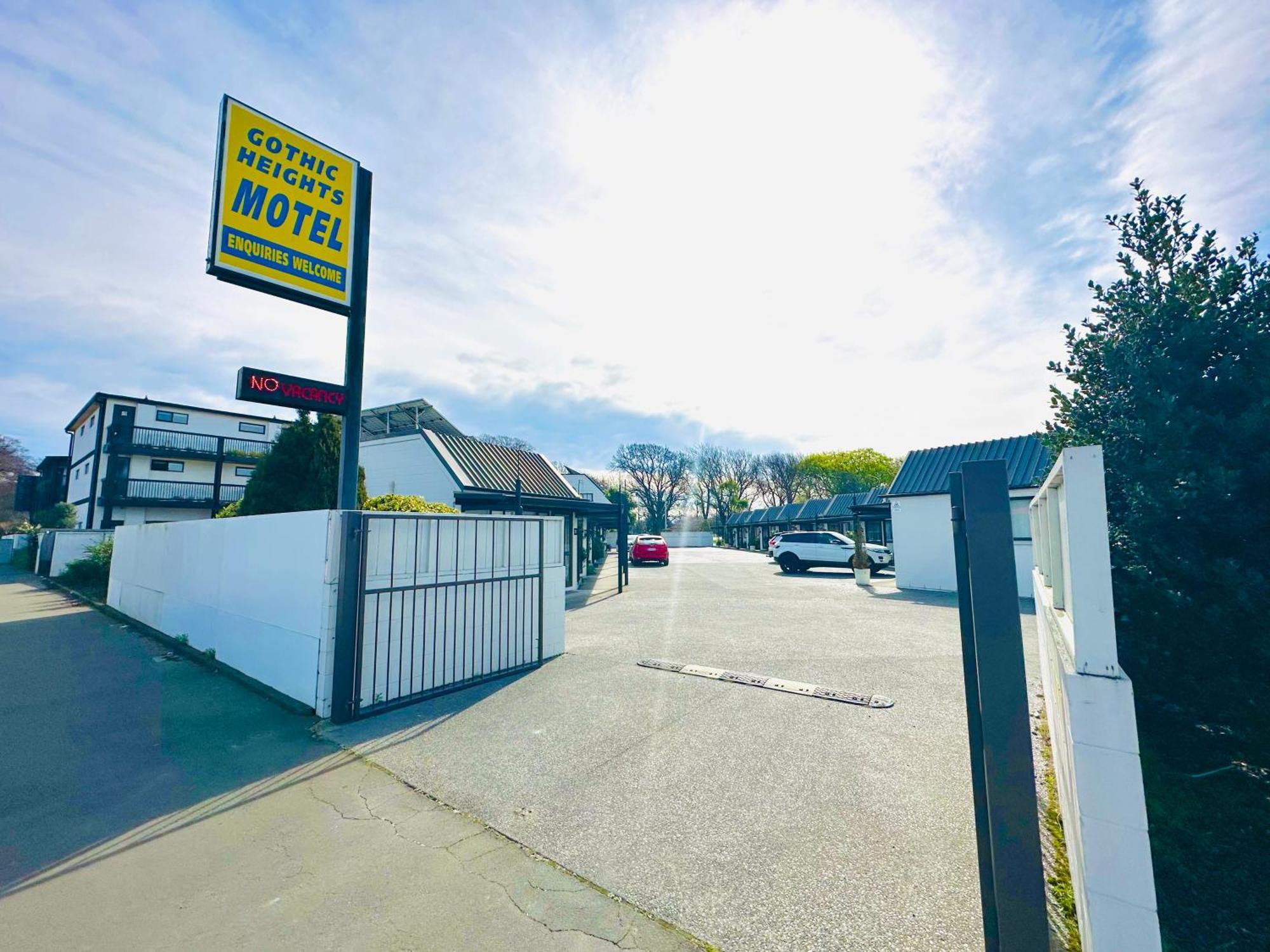 Gothic Heights Motel Christchurch Dış mekan fotoğraf