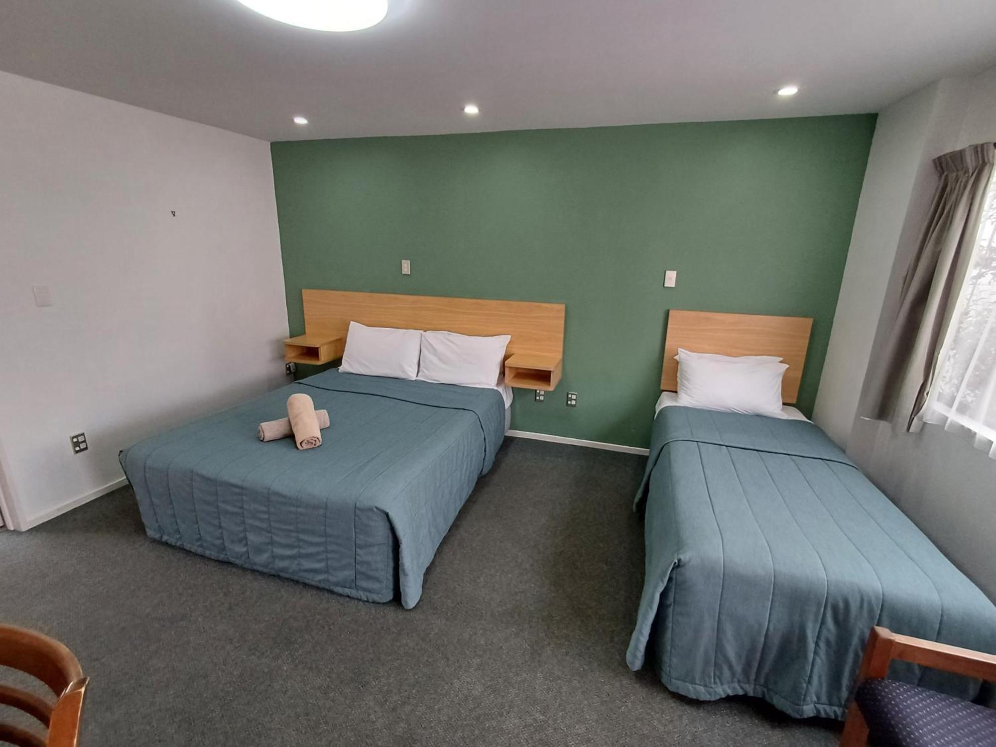 Gothic Heights Motel Christchurch Oda fotoğraf