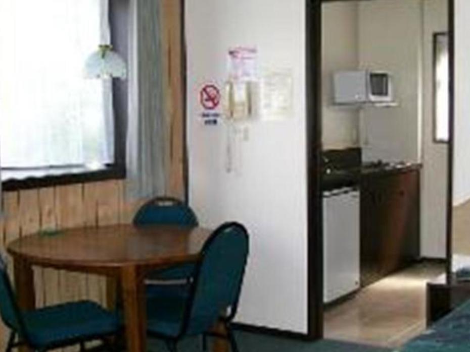 Gothic Heights Motel Christchurch Dış mekan fotoğraf