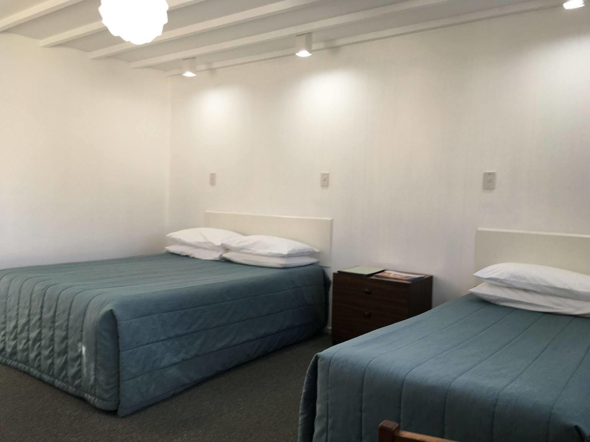 Gothic Heights Motel Christchurch Dış mekan fotoğraf