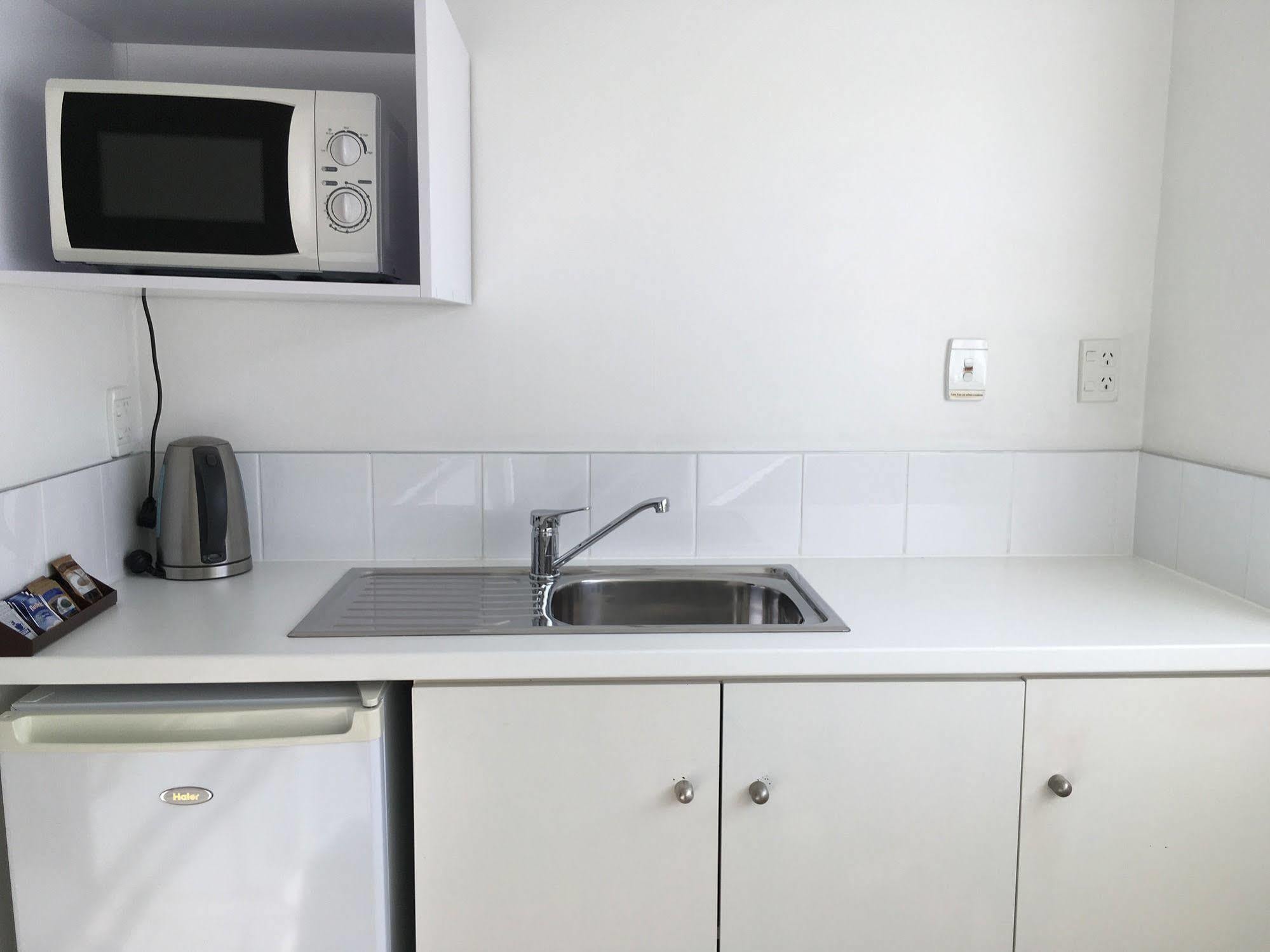 Gothic Heights Motel Christchurch Dış mekan fotoğraf