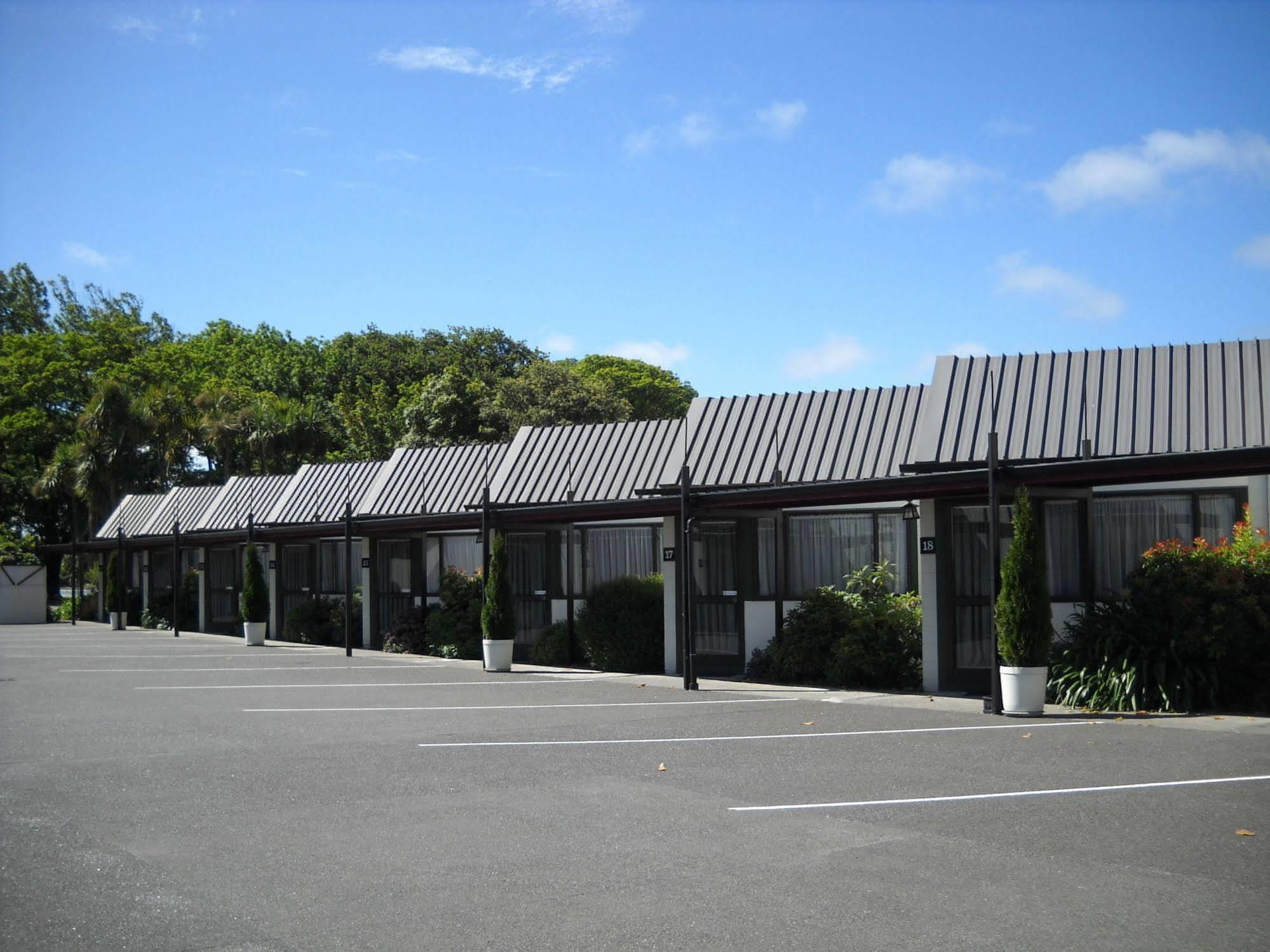 Gothic Heights Motel Christchurch Dış mekan fotoğraf