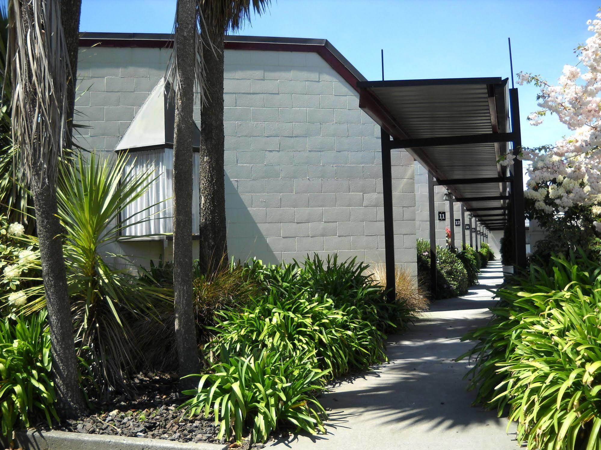 Gothic Heights Motel Christchurch Dış mekan fotoğraf